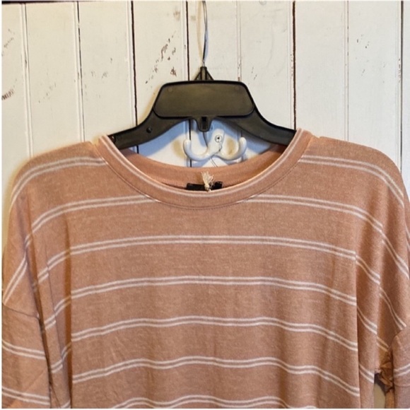 Lumiere Urban Outfitters Top Peach White Stripes Size M - Picture 4 of 9